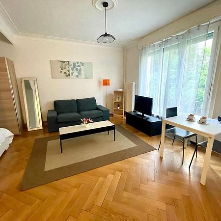 Appartement Meuble Proche De La Gare De Lausanne 12 Esterno foto